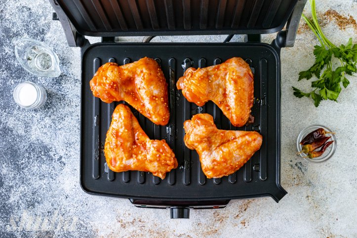 крильця на грилі