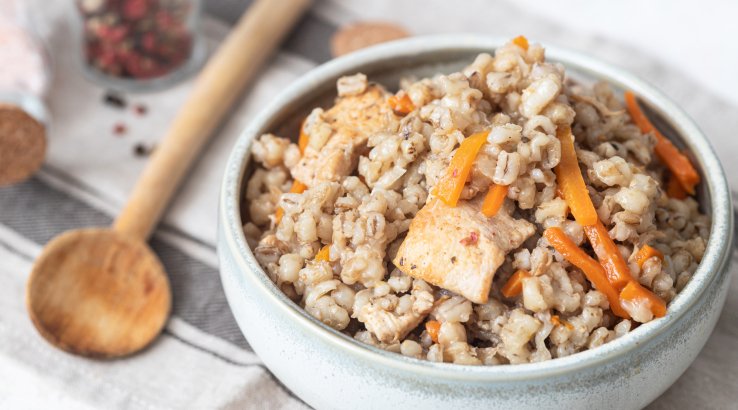 Перлова каша з куркою в мультиварці