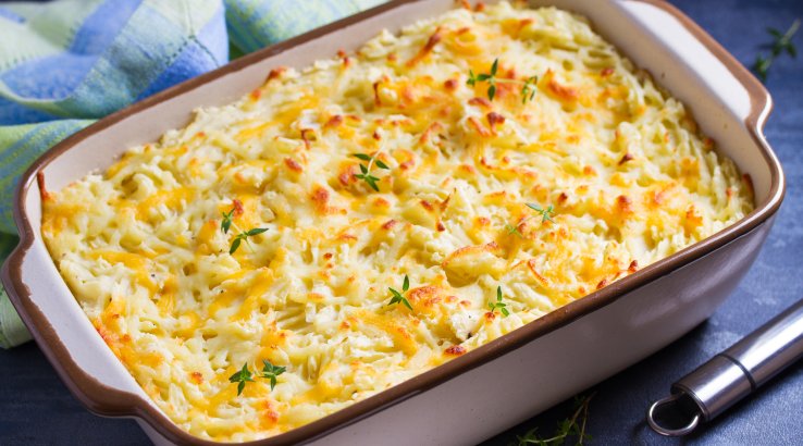 Картопляна запіканка з морквою і бринзою