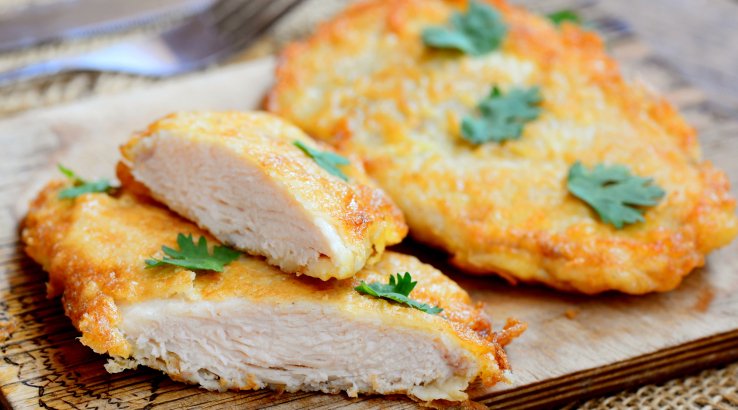 Курячі відбивні у хрусткому клярі