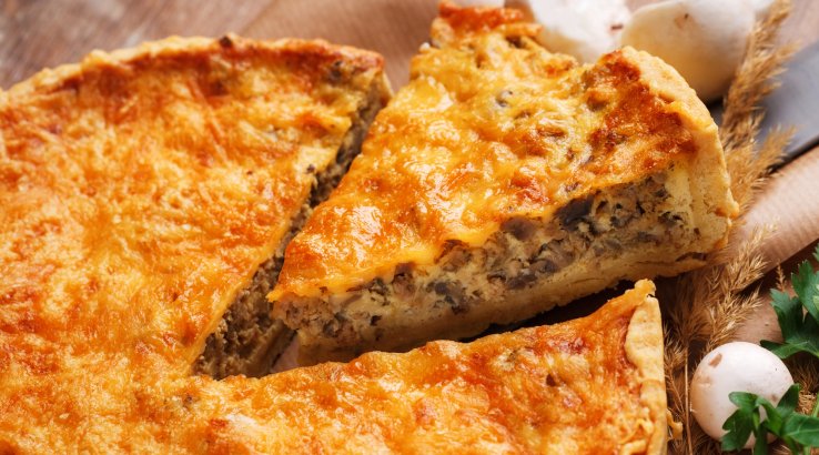 Пирог с шампиньонами