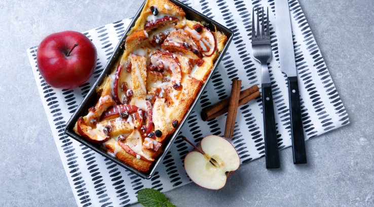 хлібний пудинг з родзинками