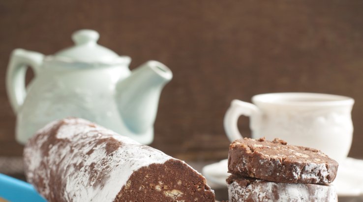 Шоколадна ковбаска з повітряним рисом рецепт