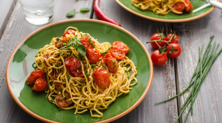 Спагеті з томатним соусом