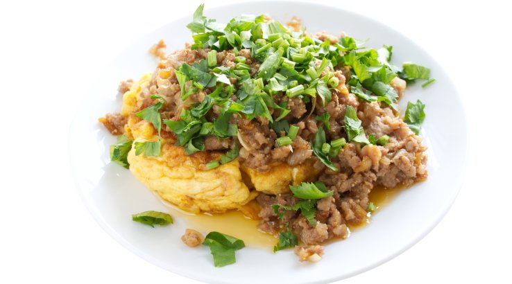 Тайський омлет з фаршем