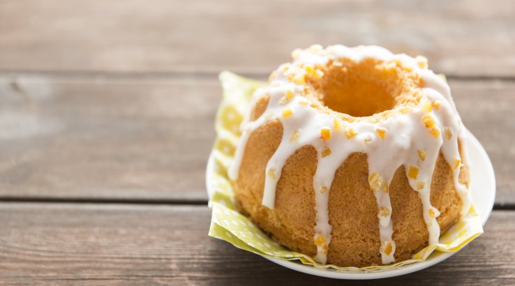 Бабця з абрикосами та глазурʼю