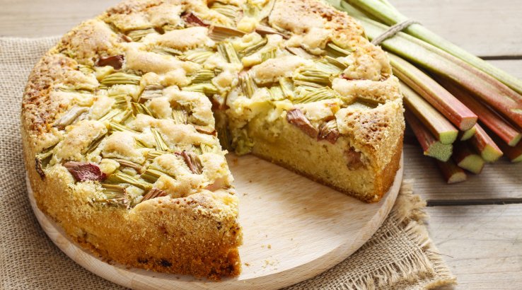 Пиріг з ревенем