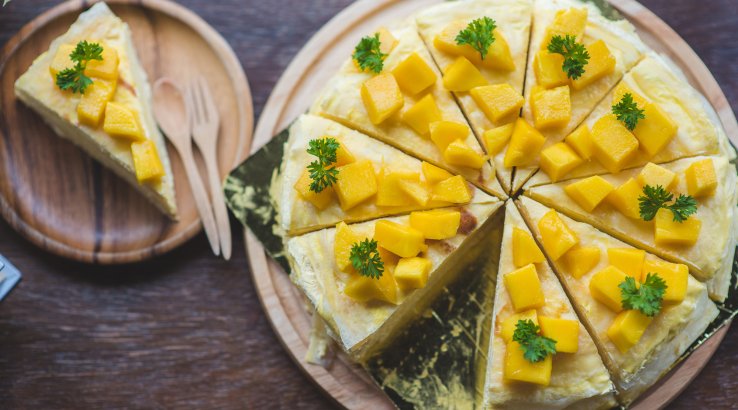 Манговий торт