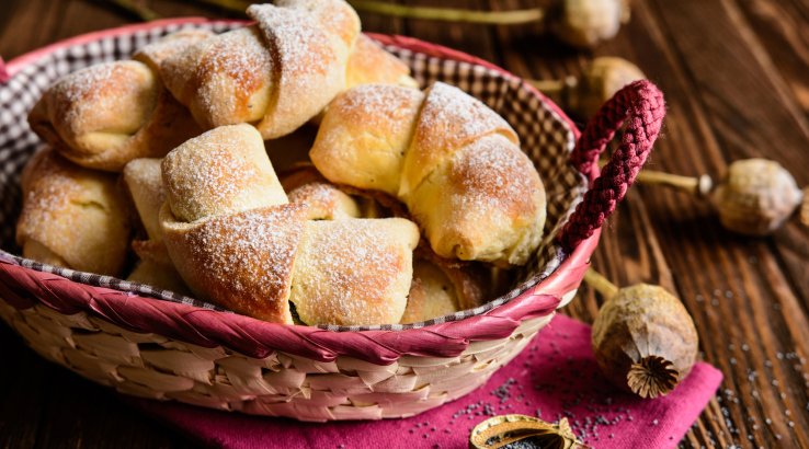 Мінікруасани з яблуками та корицею