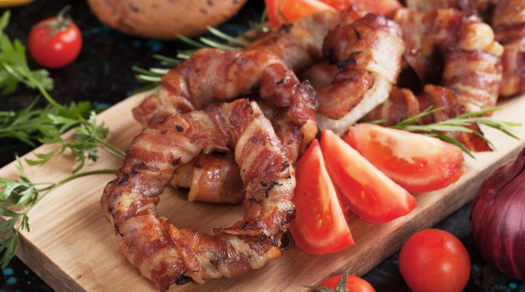 Цибулеві кільця з фаршем