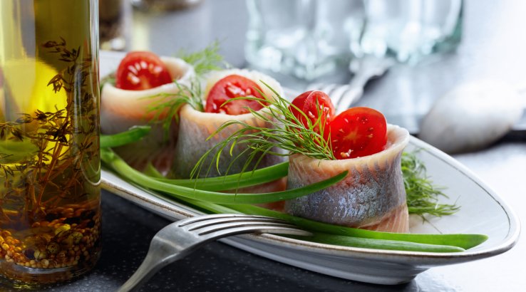 Рулети з оселедця