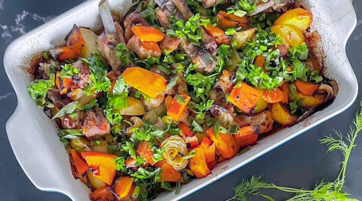 Картопля з реберцями і шматочками гарбуза