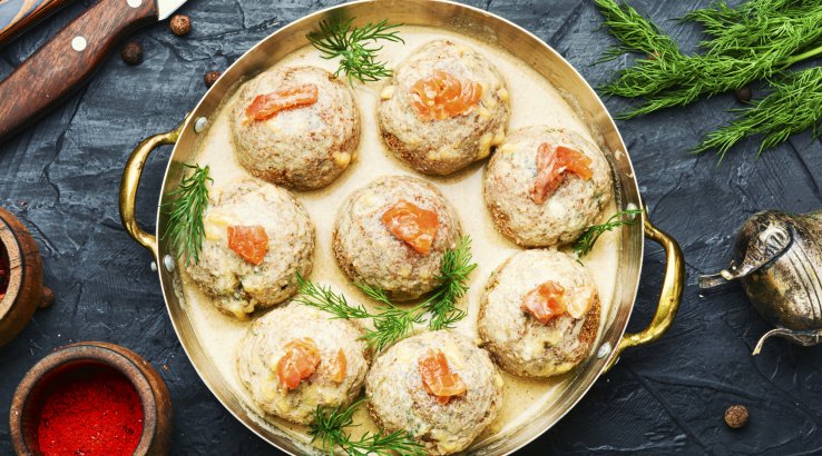Рибні фрикадельки у соусі