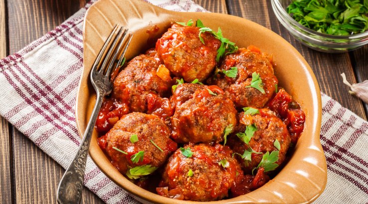 Тефтелі з соусом