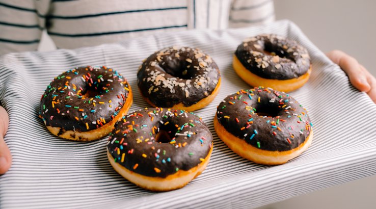 Запеченные пончики с шоколадом