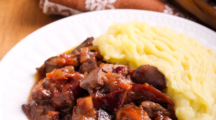 Тушкована печінка