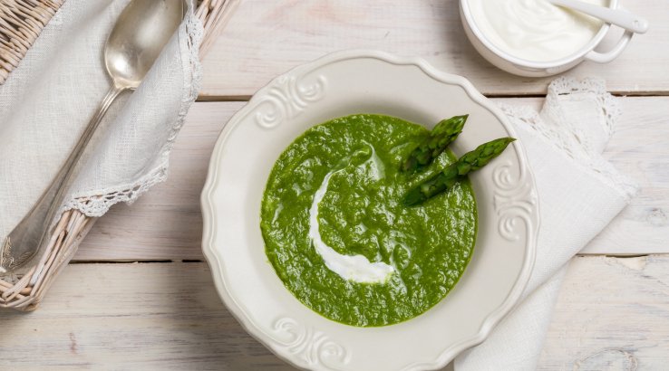 Суп зі спаржі