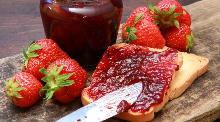 Полуничне варення