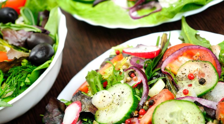 Салати на столі