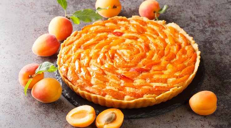 Абрикосовий пиріг