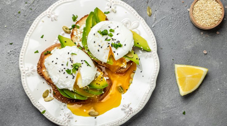 Тости з яйцем пашот