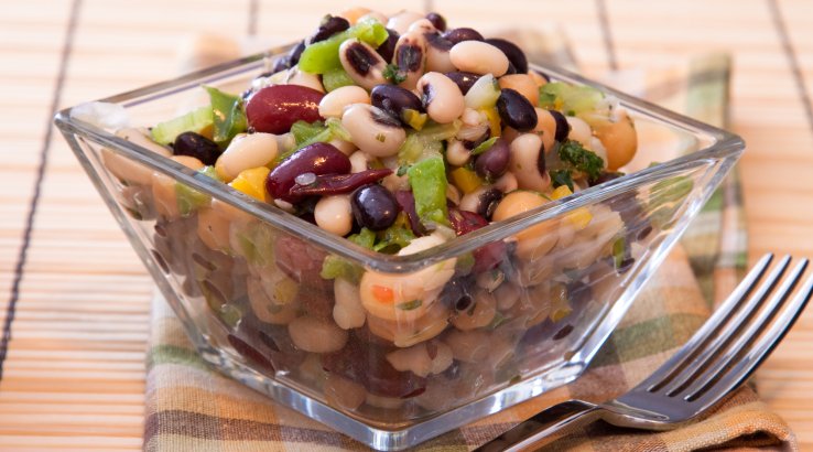 Салат з квасолі