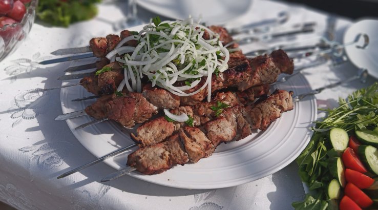 Соковитий шашлик з яловичини