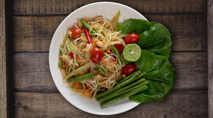 Салат з локшини і овочів