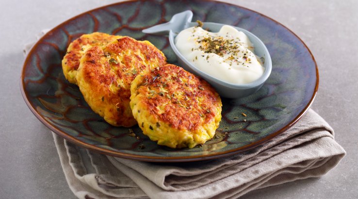 Солоні сирники із зеленню