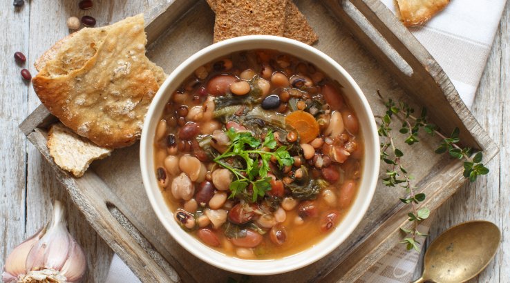 Суп з бобових і перловки