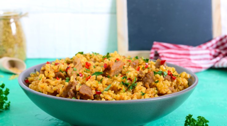 Кускус з м'ясом та овочами