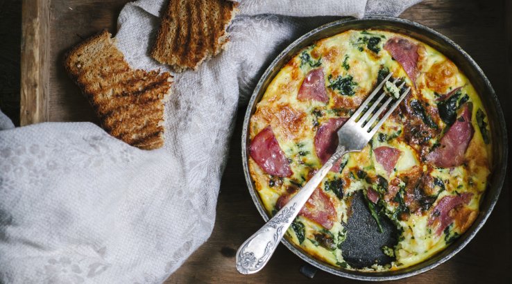 Фритата з беконом і картоплею