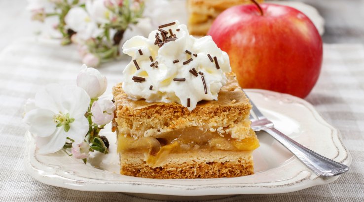 Пиріг з грушею та яблуками