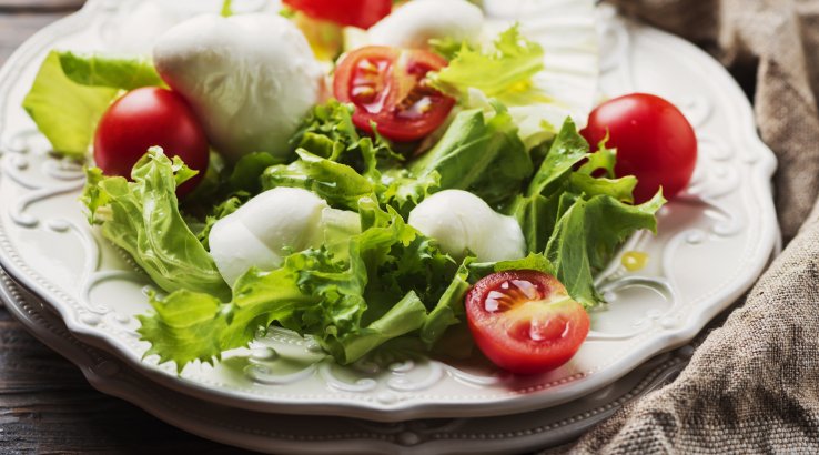 Особливий свіжий салат