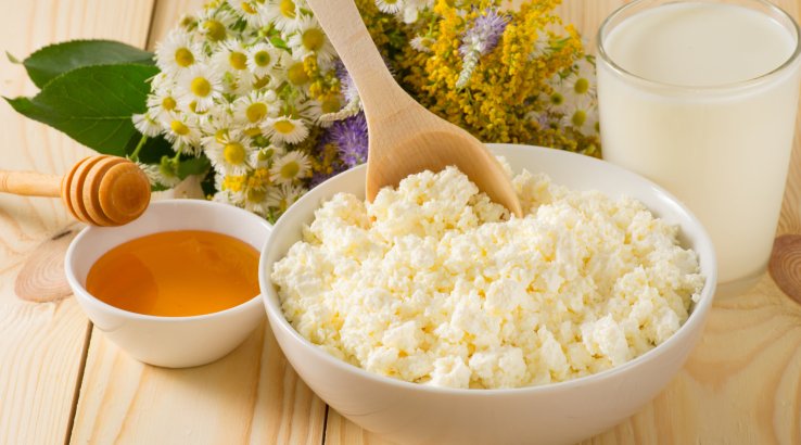 Сир з молоком та медом