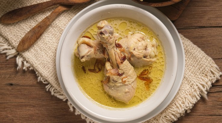 Гомілки з куркумою та йогуртом