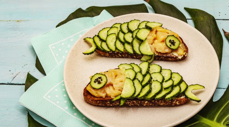 бутерброд «Рибка» з огірком і лососем