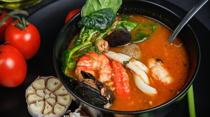Сицилійський рибний суп з морепродуктами
