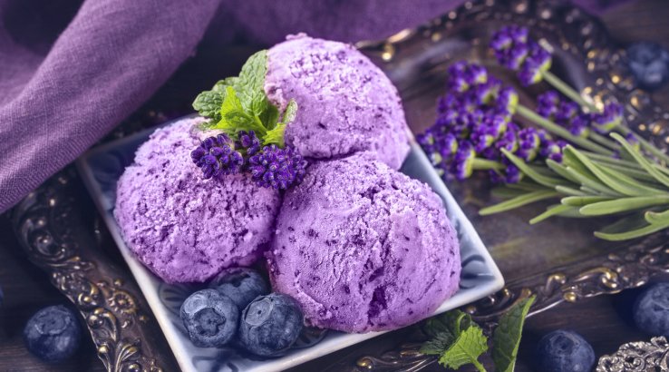 Чорнично-лавандове морозиво