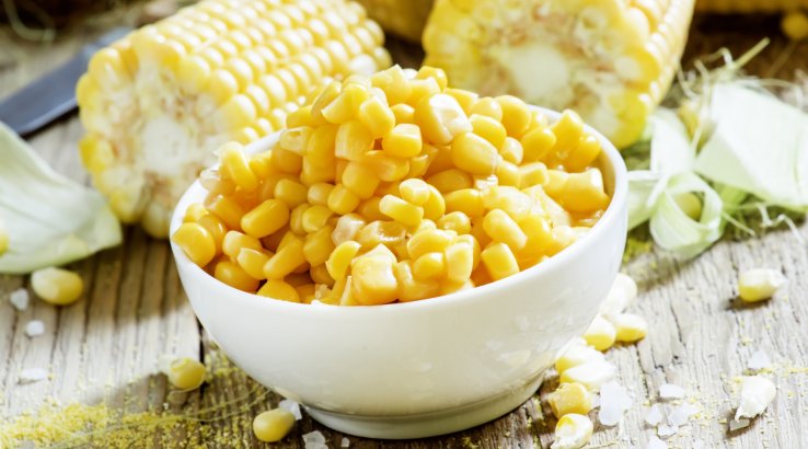 Консервована молода кукурудза