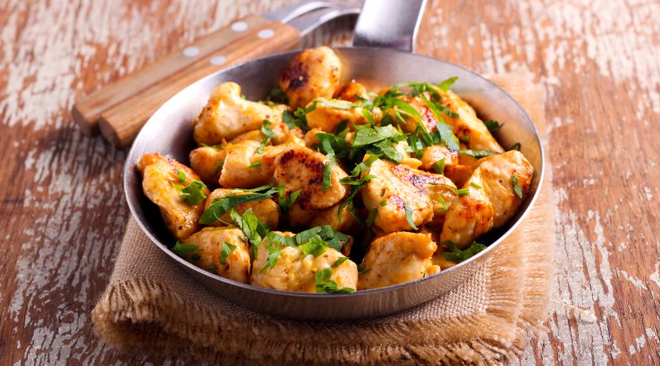 Курятина з чорносливом