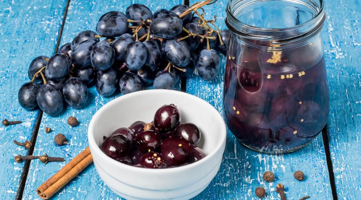 Маринований виноград на зиму