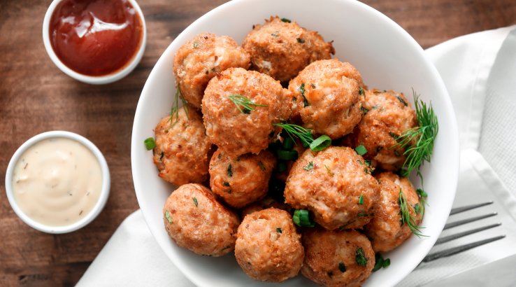 Фрикадельки з індички з томатним соусом