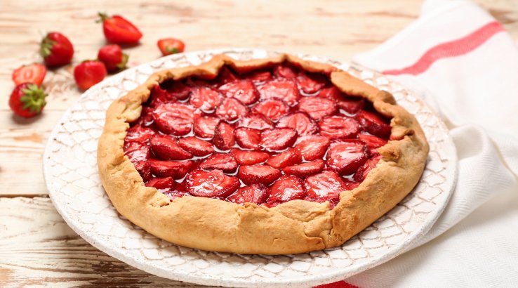 Полунична галета на сирному тісті