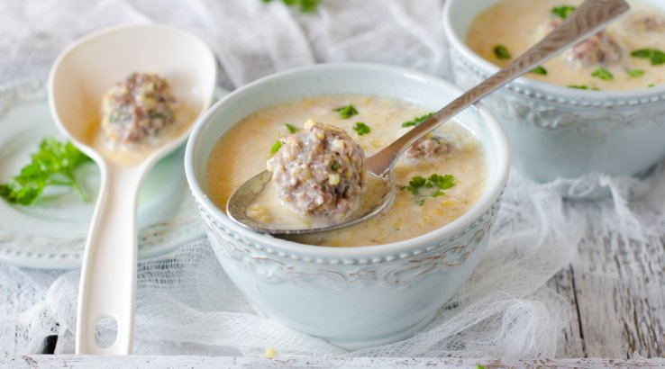 Овочевий суп з рибними фрикадельками