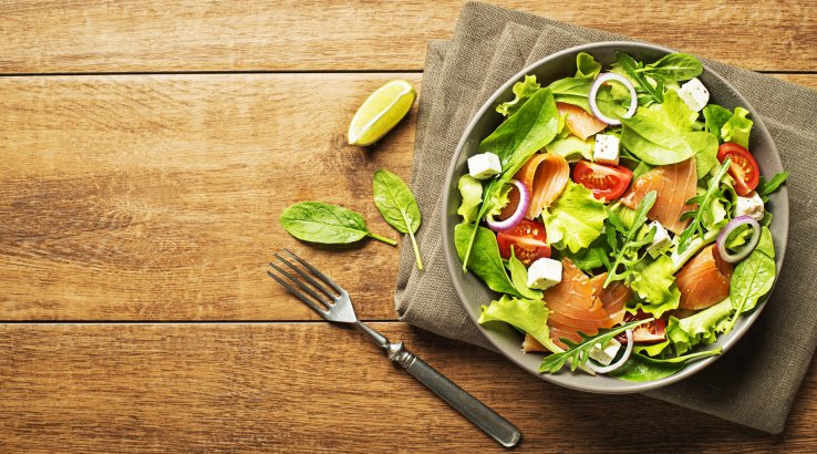 Салат з лососем