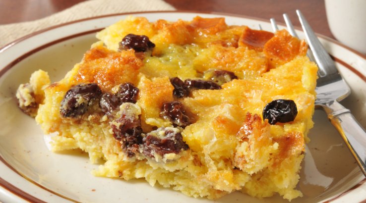 Хлібний пудинг з залишків паски