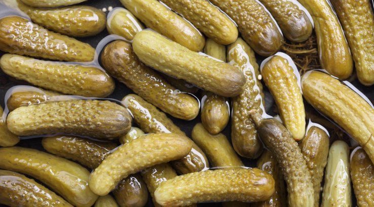 Квашені огірки гарячим способом