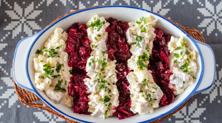 Салат з оселедцем і буряком