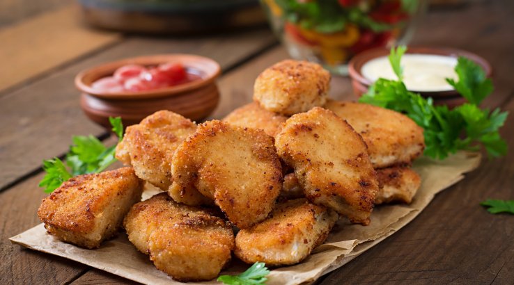 Курячі нагетси із соусами